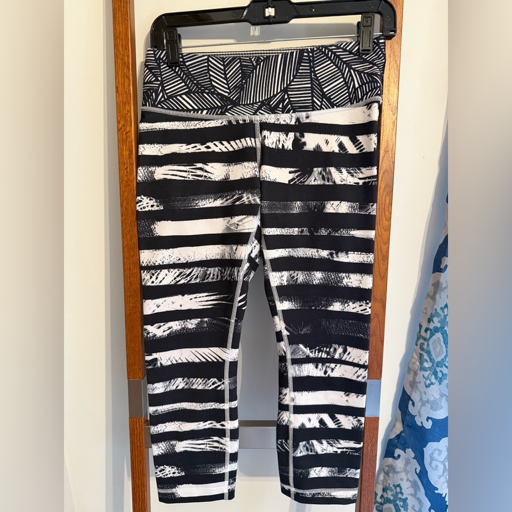 Lululemon Wunder Under Crop Leggings | Shady Palms
